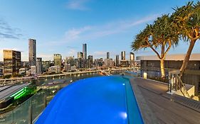 Lucid Apartments By Cllix